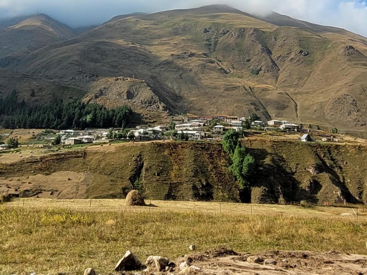 Mtisguli Cottages Kazbegi Exterior foto