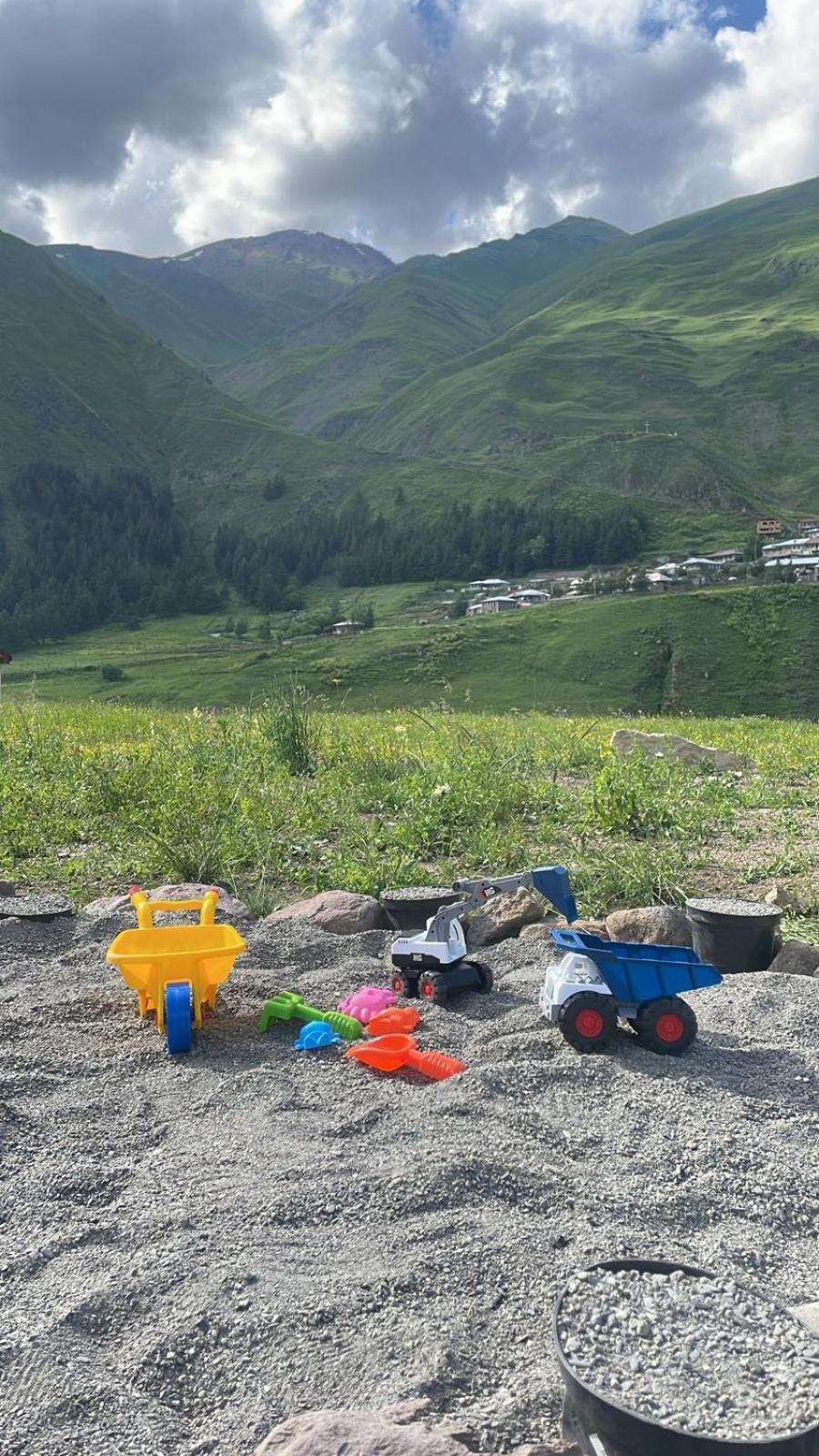 Mtisguli Cottages Kazbegi Exterior foto